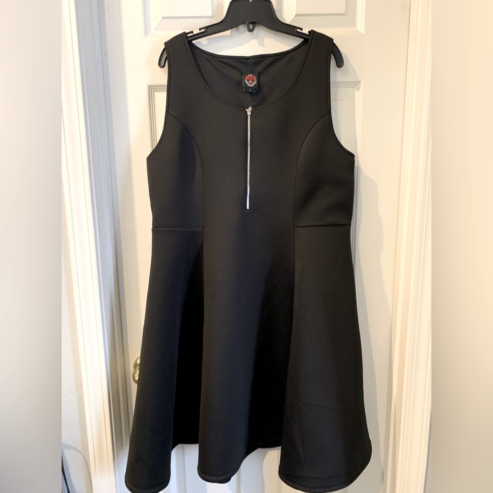 Rebel Wilson for Torrid dress, size 2X